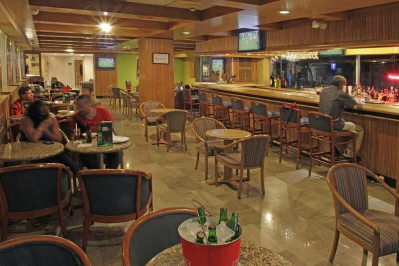 Travohotel Monterrey Historico Экстерьер фото